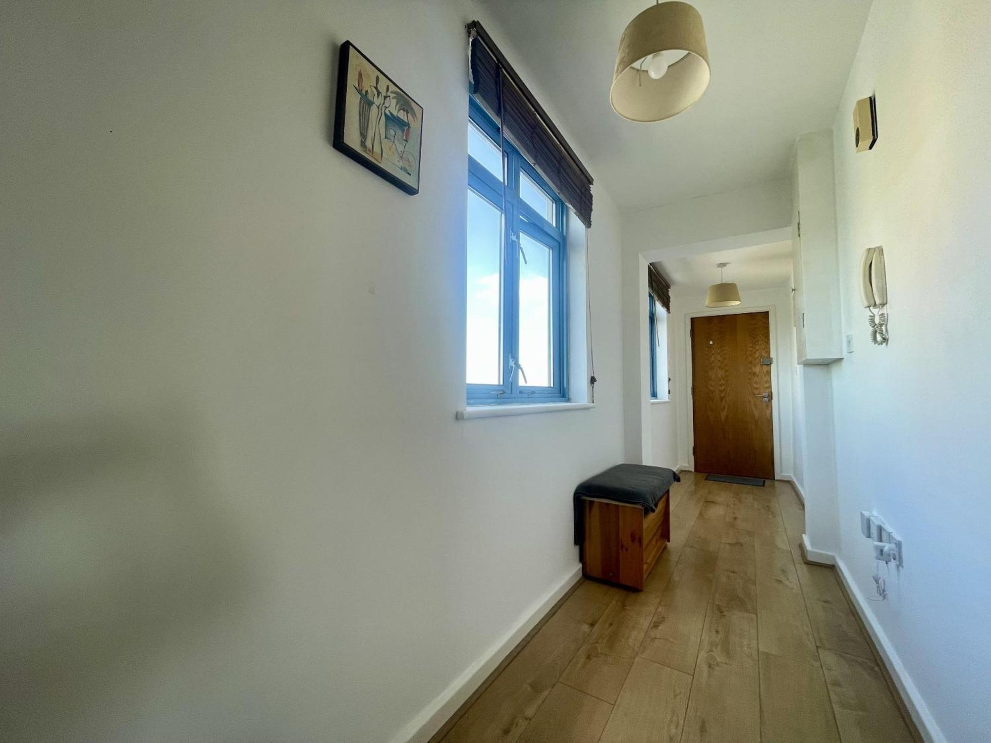 Hk Life Serviced Apartment , City Centre 史云顿 外观 照片