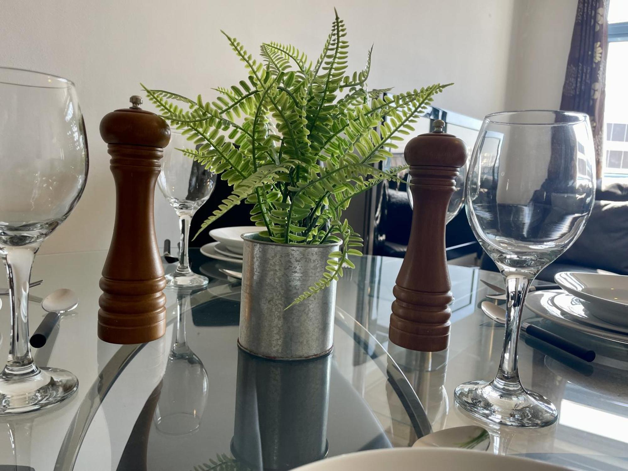 Hk Life Serviced Apartment , City Centre 史云顿 外观 照片