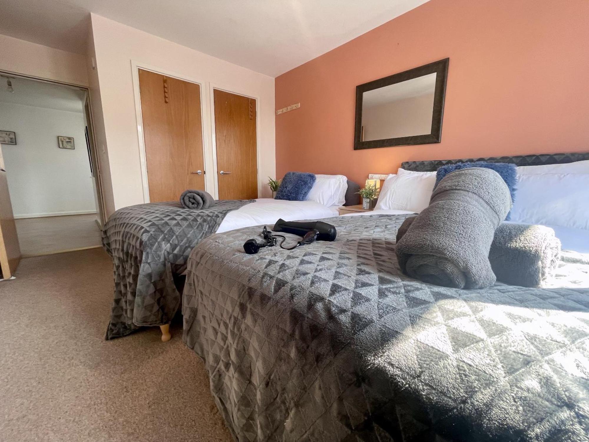 Hk Life Serviced Apartment , City Centre 史云顿 外观 照片