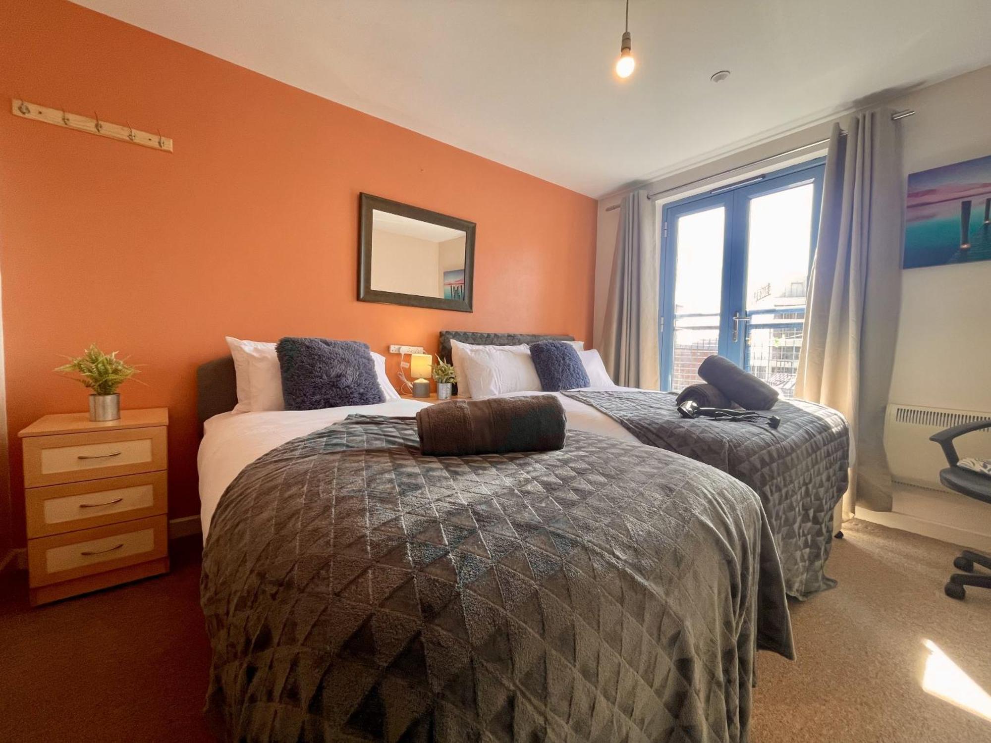 Hk Life Serviced Apartment , City Centre 史云顿 外观 照片